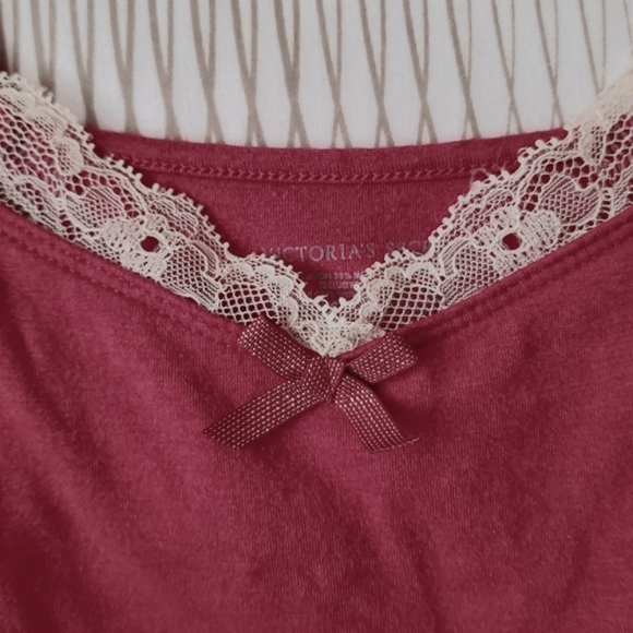 🚩SALE 💗 Victoria's Secret tank top with shelf bra S 💝 - Picture 4 of 4